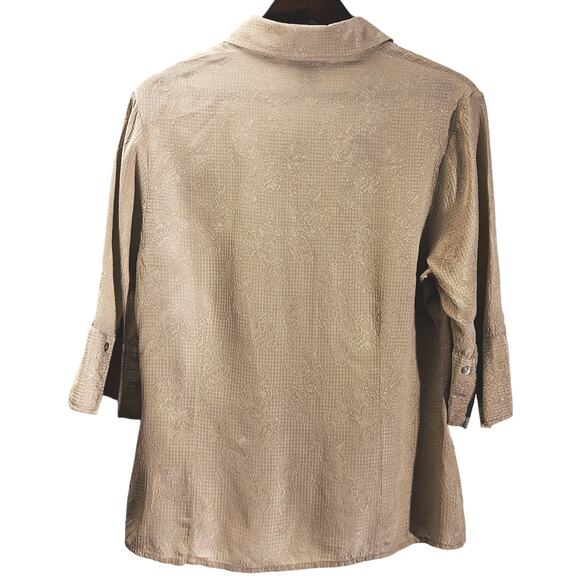 Silkland Beige 100% Silk Floral Embossed Top Women's Medium - Picture 2 of 6